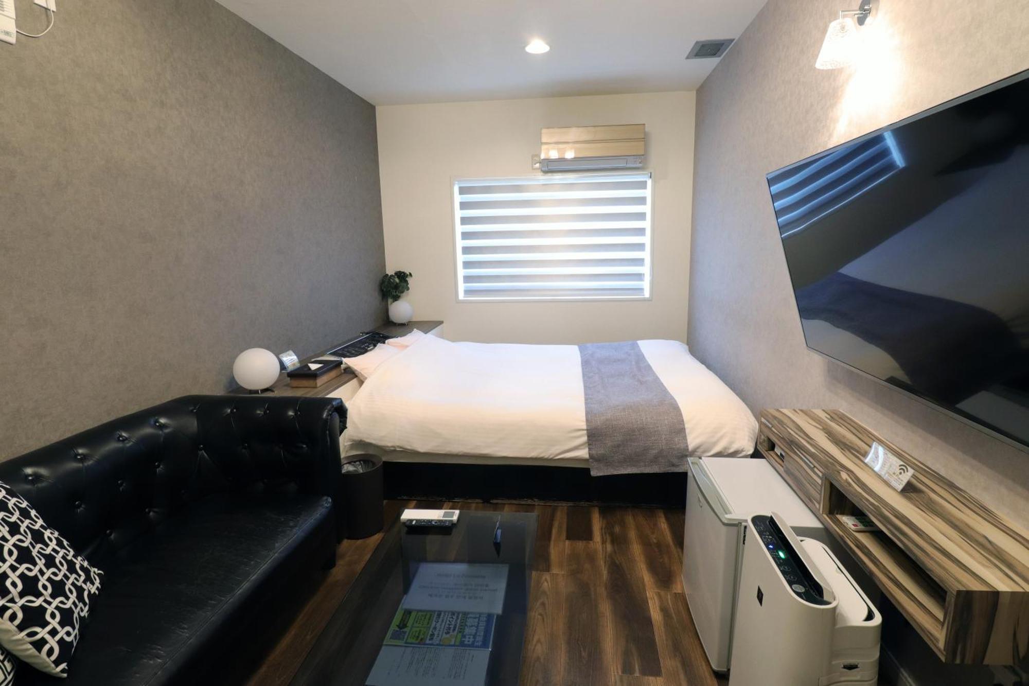 סווה 天然個室温泉 Hotel Lafontaine 諏訪 (Adults Only) מראה חיצוני תמונה