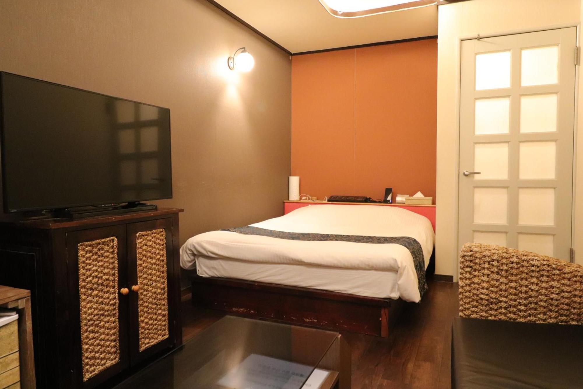 סווה 天然個室温泉 Hotel Lafontaine 諏訪 (Adults Only) מראה חיצוני תמונה